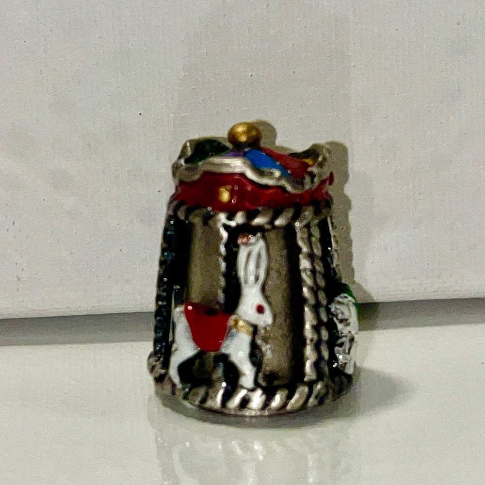 Nicholas Gish Spinning Pewter Rabbit Carousel Thimble